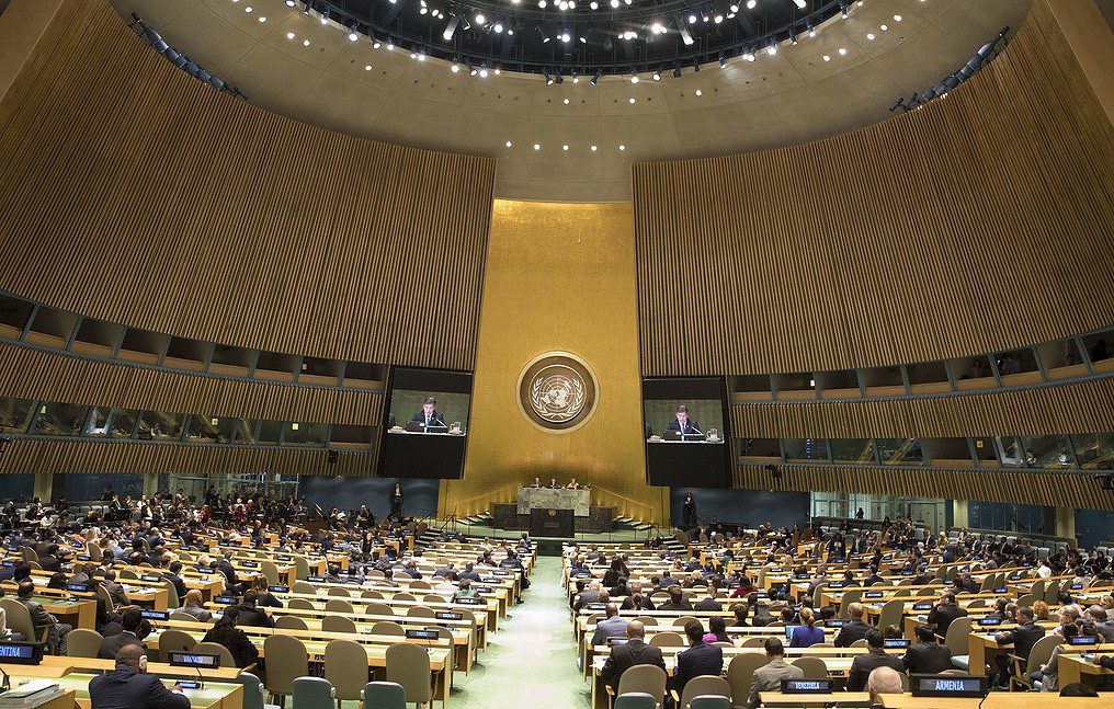 Резолюция по ИИ принята в Генассамблее ООН