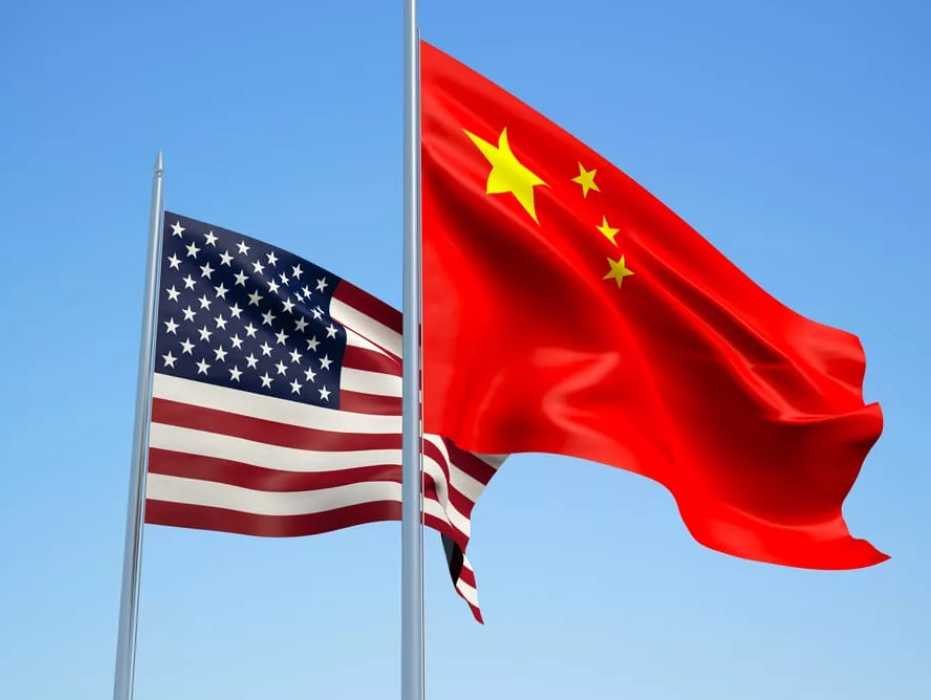 Китай официально призвал США «тщательно взвесить» ограничения на инвестиции в технологическую отрасль КНР