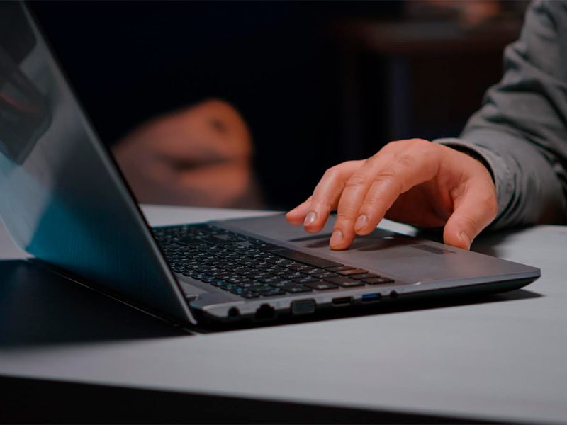 Число обратившихся в Центр помощи гражданам в цифровой среде выросло в I полугодии на четверть