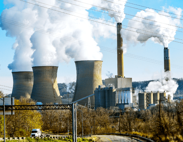 В США отложили планы закрытия угольных электростанций из-за ИИ-бума и роста потребления энергии