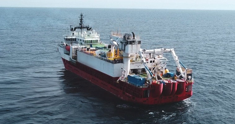 На Чукотку прибыло судно-кабелеукладчик для ремонта повреждённой ПВОЛС – СМИ