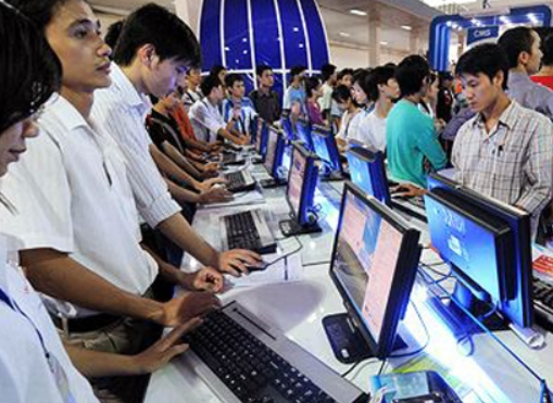 Власти Вьетнама предложили блокировать пользователей за размещение нелегального контента в Сети