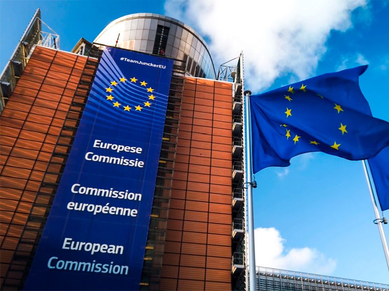 Власти ЕС срочно затребовали у TikTok отчёт с оценкой рисков нового сервиса TikTok Lite — СМИ